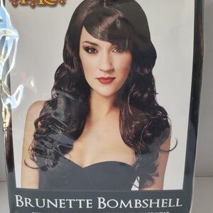 Spirit Brunette Bombshell Glamour Wig